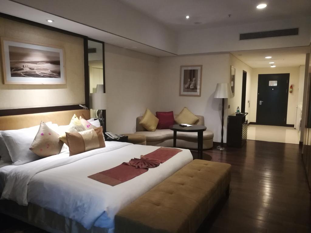 Горящие туры в отель Somerset Greenways Chennai Ченнаи Индия