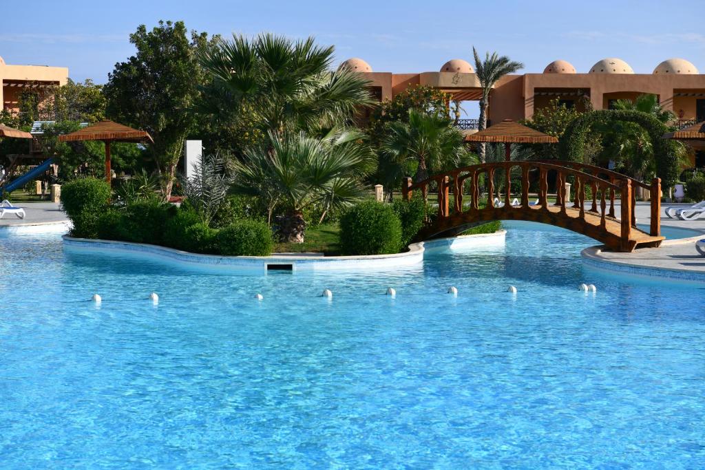 Отель, 4, Wadi Lahmy Azur Resort