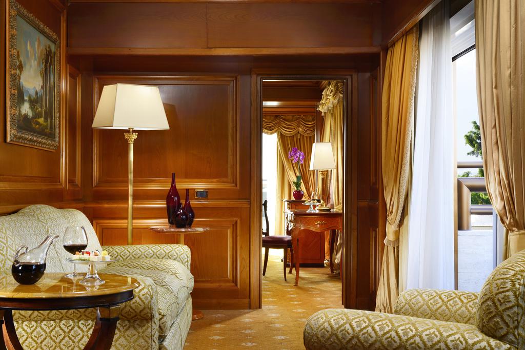 Цены в отеле Parco Dei Principi Grand Hotel & Spa