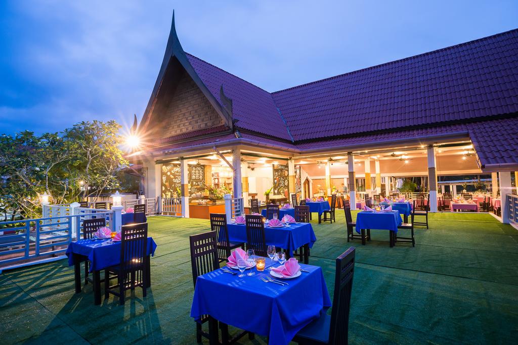 Таиланд Khaolak Emerald Beach Resort & Spa