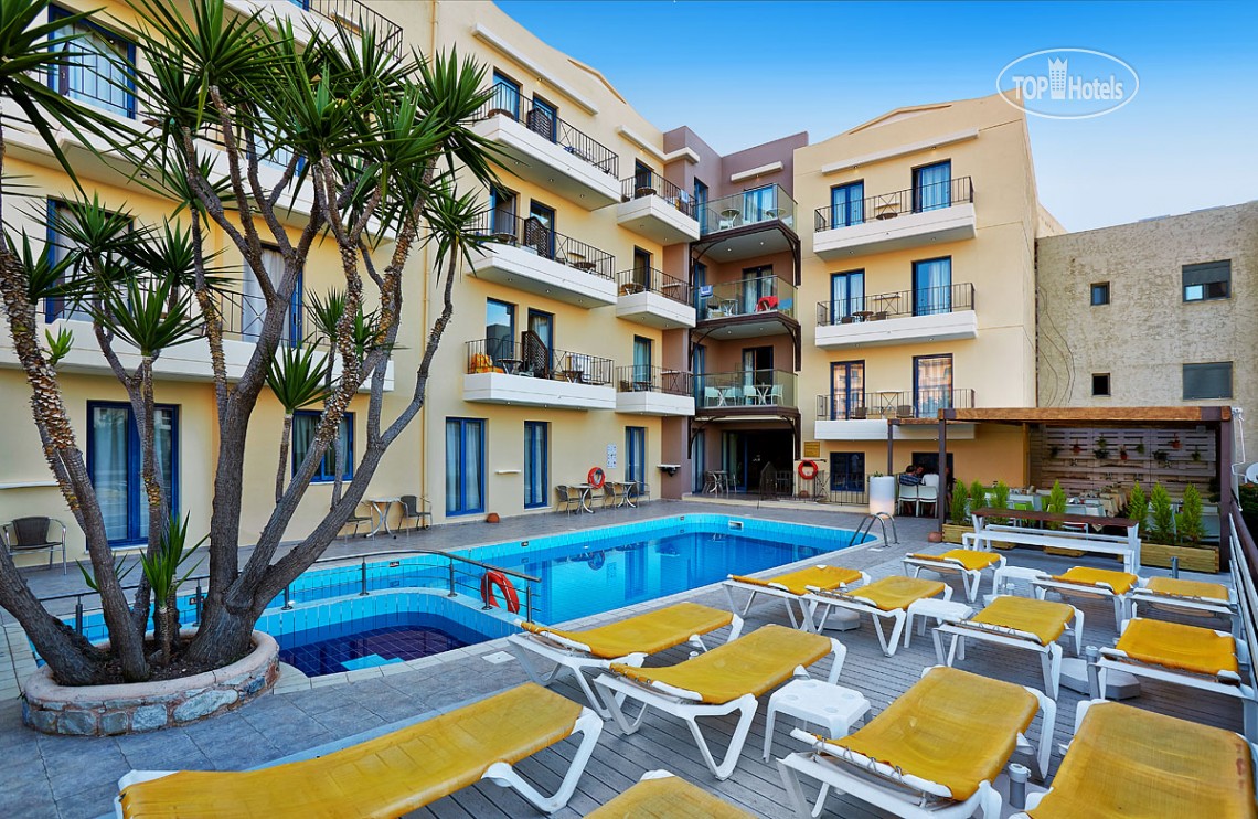Відпочинок в готелі Manos Maria Hotel & Apartments