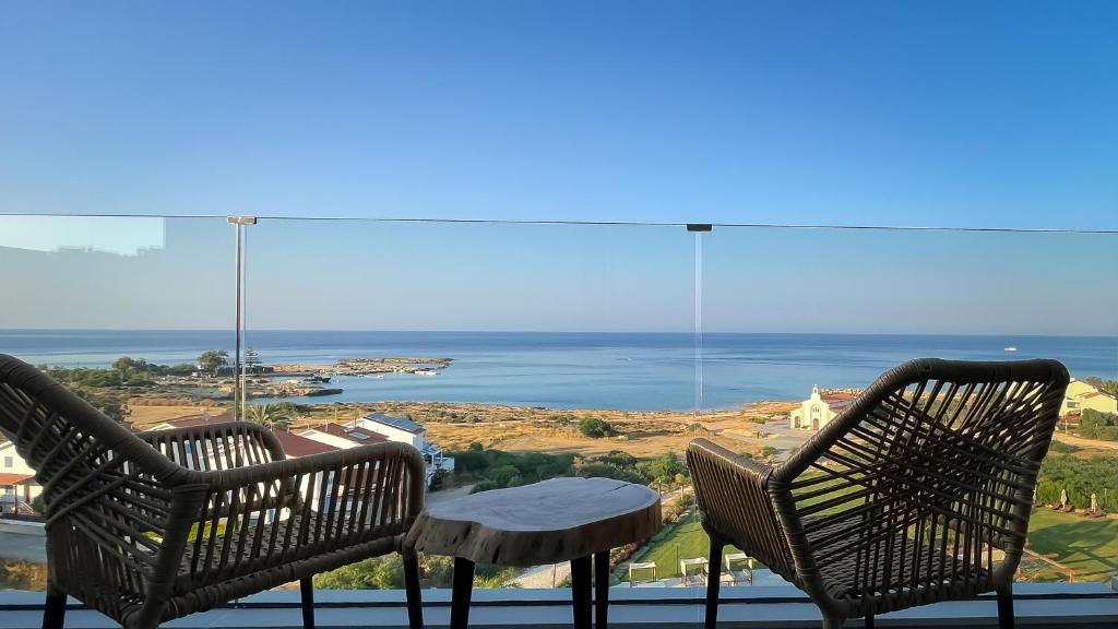 Тури в готель Cavo Zoe Seaside Hotel Протарас Кіпр