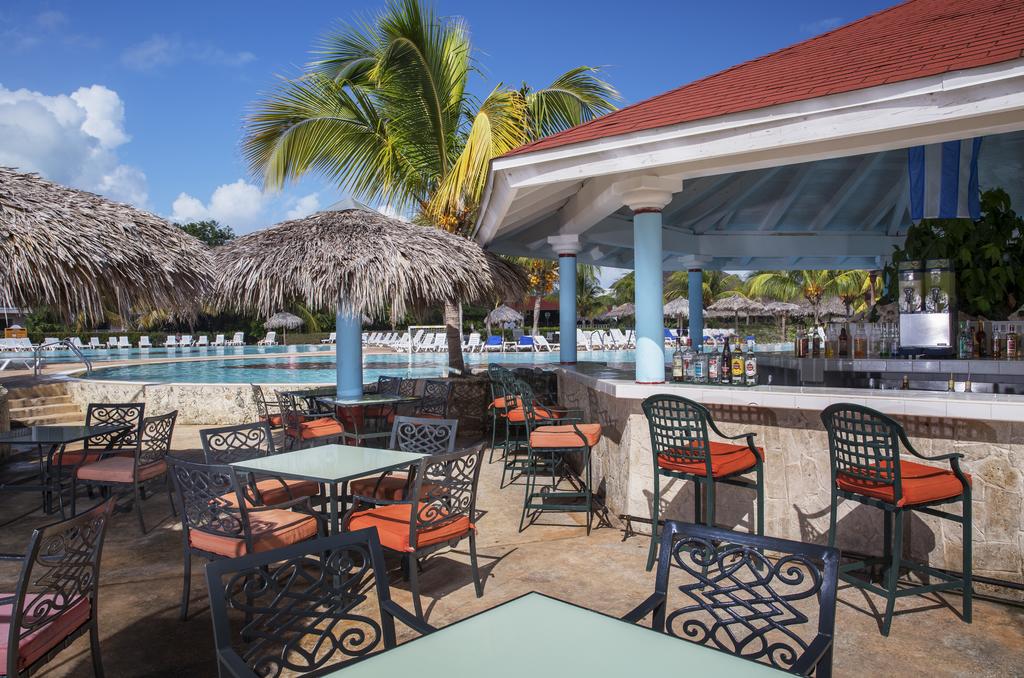 Відпочинок в готелі Memories Paraiso Azul Resort Кайо-Санта-Марія
