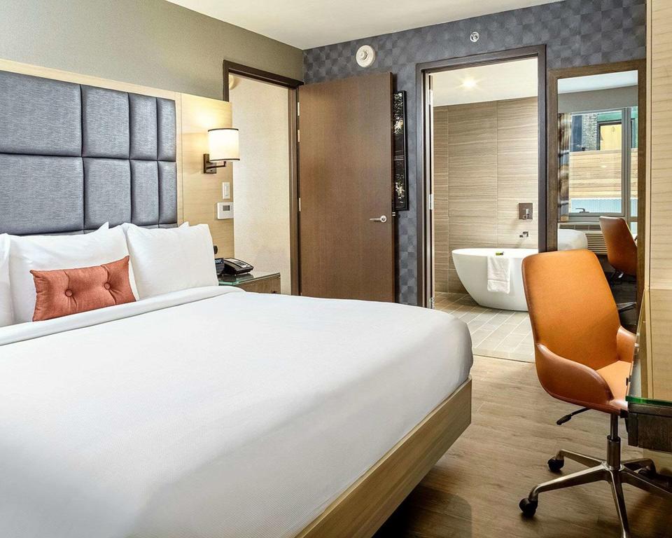 Відпочинок в готелі Cambria Hotel and Suites Times Square Нью Йорк США