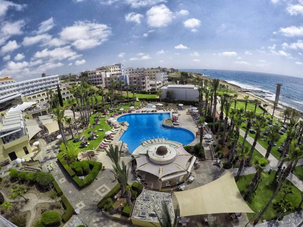 St George Hotel Spa & Beach Resort (ex. St.George Hotel Spa & Golf Beach Resort), Пафос, фотографії турів