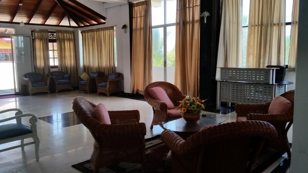 Sarah Holiday Resort, Шри-Ланка, Берувела, туры, фото и отзывы