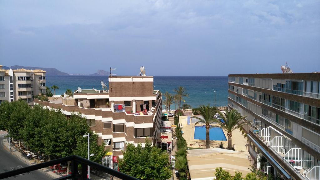 Туры в отель Playa Albir Apartments