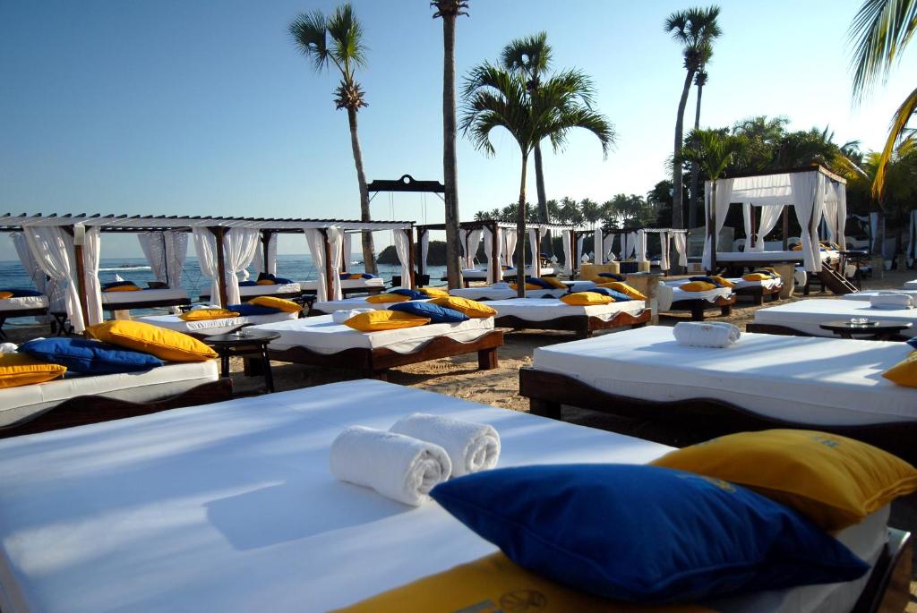 Горящие туры в отель Lifestyle Tropical Beach Resort & Spa