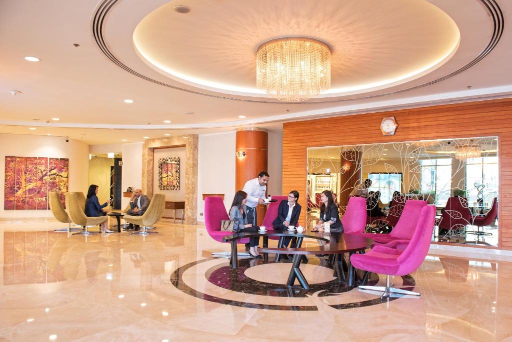 Avani Deira Dubai Hotel (ex. Movenpick Hotel), 5