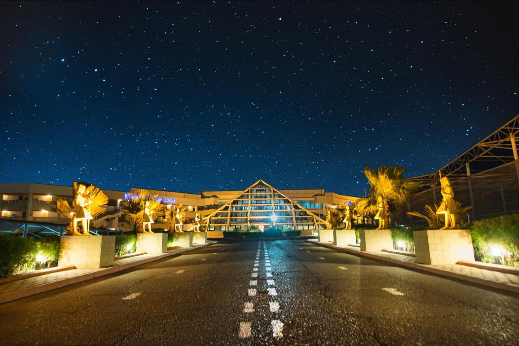 Zdjęcie hotelu Pharaoh Azur Resort (ex. Sonesta Pharaoh Beach Resort)