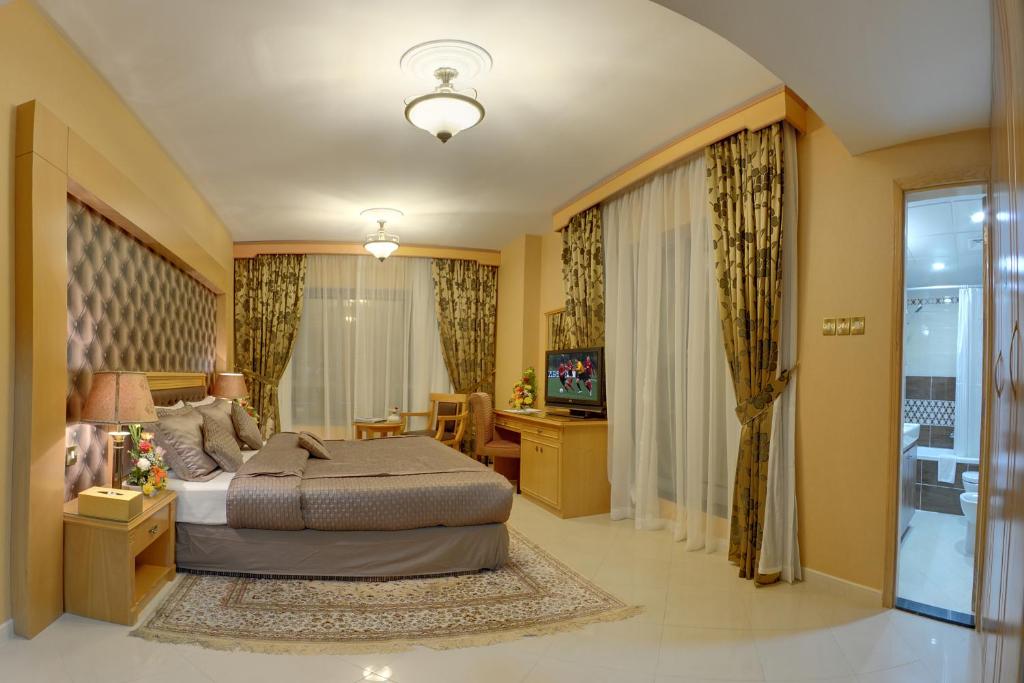 Дубай (город) Deira Suites Deluxe Hotel Suites цены