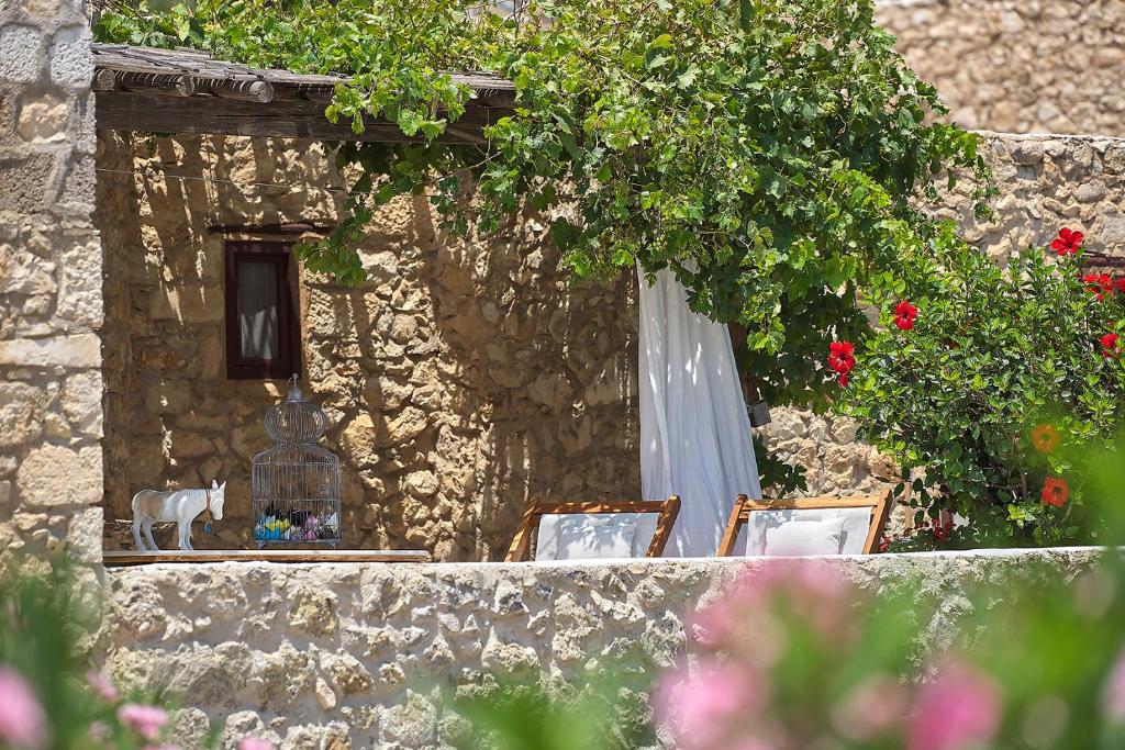 Горящие туры в отель Koutsounari Traditional Cottages Лассити Греция