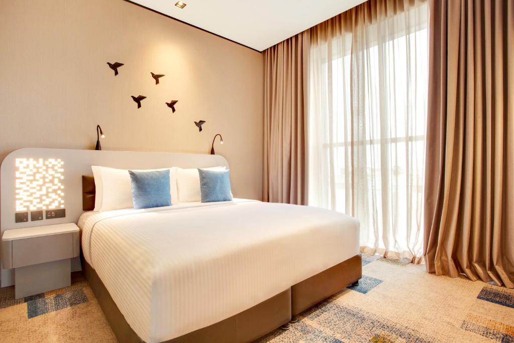 Lemon Tree Hotels ОАЕ ціни