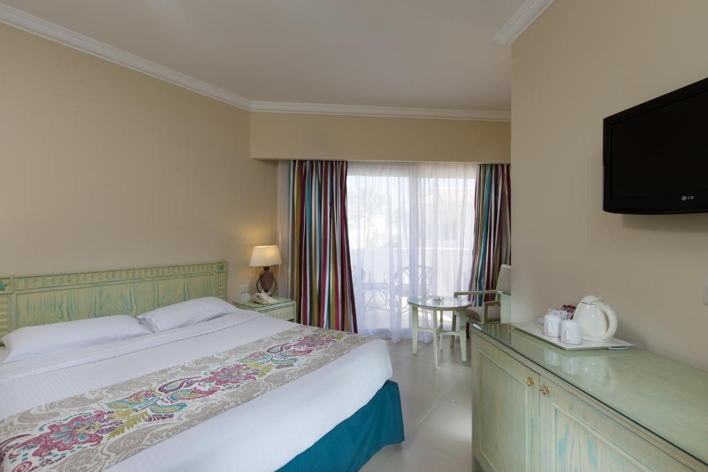 Hotel rest Tropitel Naama Bay Sharm el-Sheikh Egypt