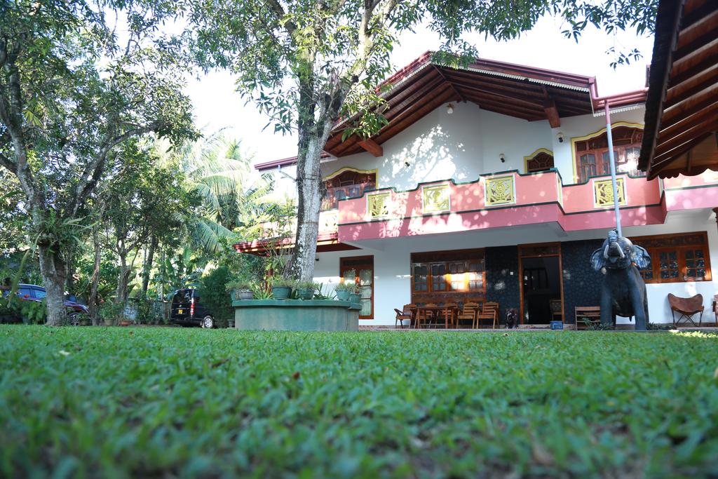 Готель, 3, Sumal Villa Guesthouse