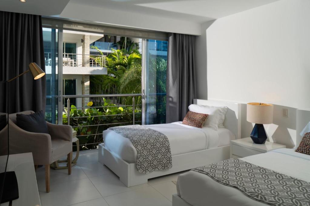 Ceny hoteli The Ocean Club, a Luxury Collection Resort, Costa Norte(ex. Gansevoort)