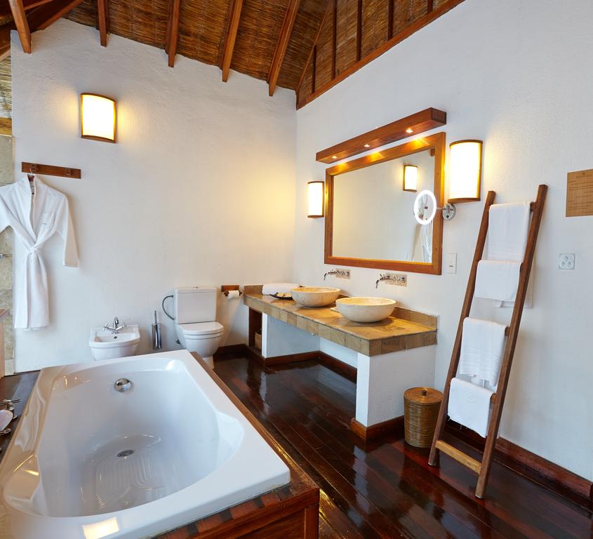 Oferty hotelowe last minute Palm Beach Resort & Spa Maldives Atol Laviani