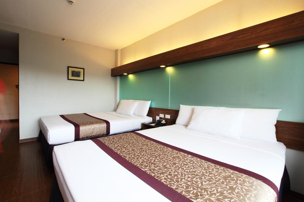 Фото отеля Microtel Inn & Suites Baguio