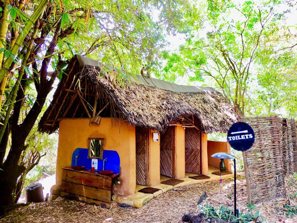 Hotel rest Distant Relatives Ecolodge & Backpackers Kilifi