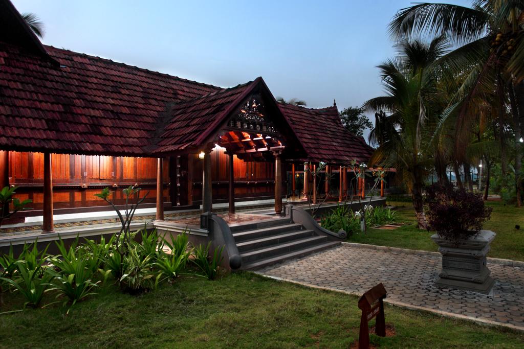 Тури в готель Vasundhara Sarovar Premiere Керала Індія
