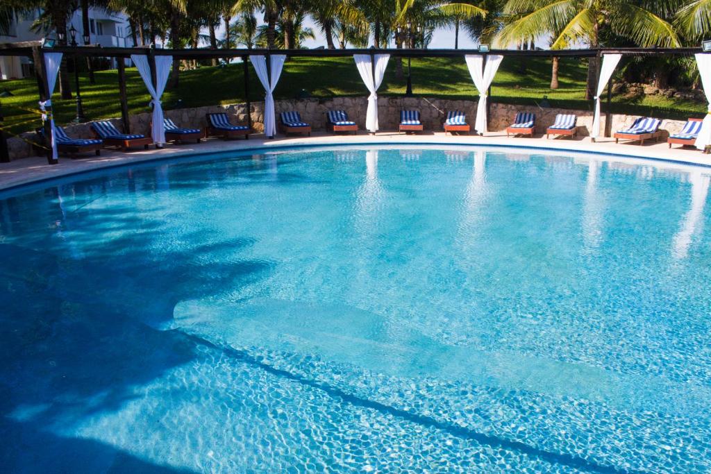 Отдых в отеле Hotel Dos Playas Faranda Cancún (ex. Celuisma Dos Playas Cancun) Канкун Мексика