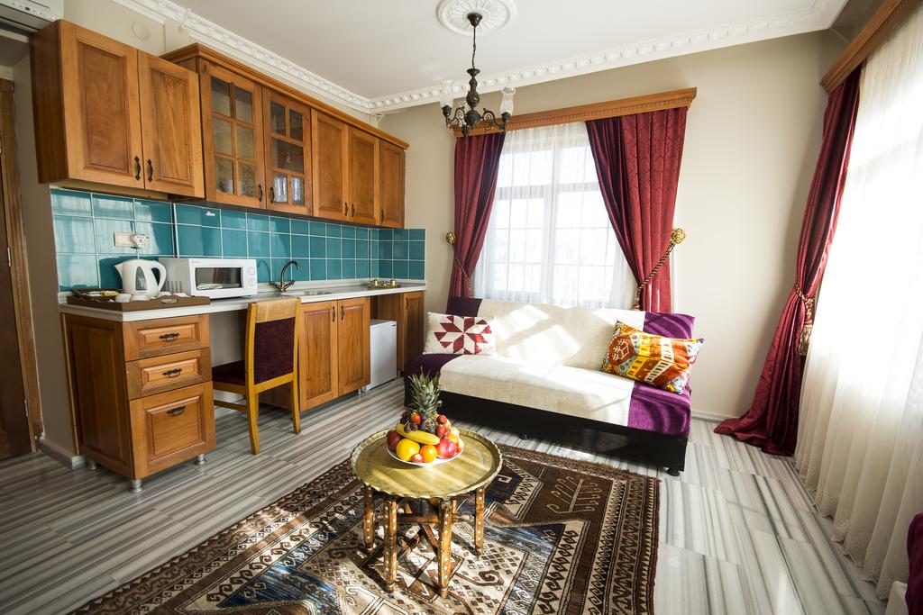 Горящие туры в отель Sultan Corner Suites Стамбул