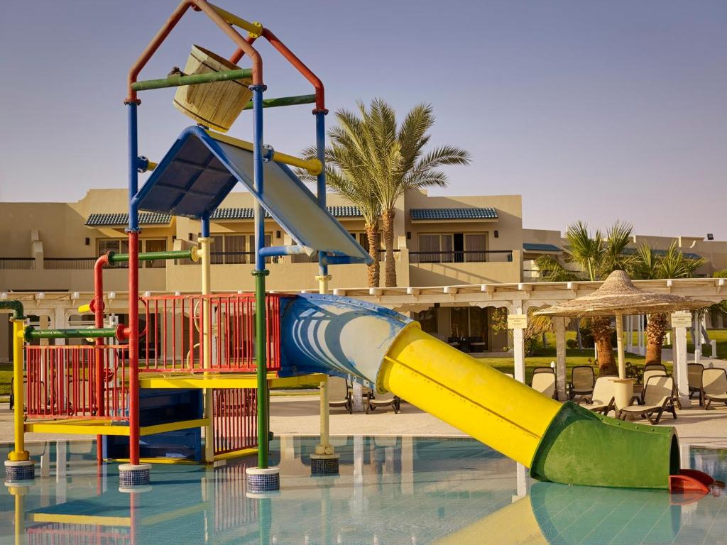 Відпочинок в готелі Coral Sea Holiday Resort Шарм-ель-Шейх
