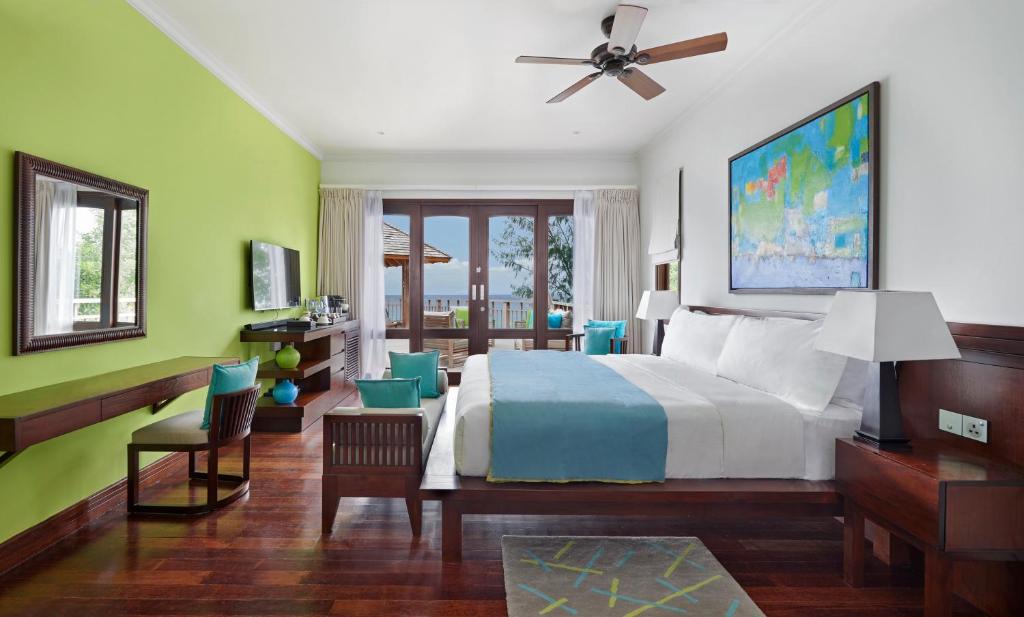 Ціни в готелі Hilton Seychelles Northolme Resort & Spa