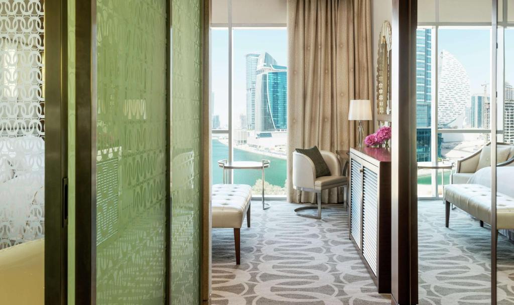 Hilton Dubai Al Habtoor City (ex. The Westin Al Habtoor City) фото и отзывы