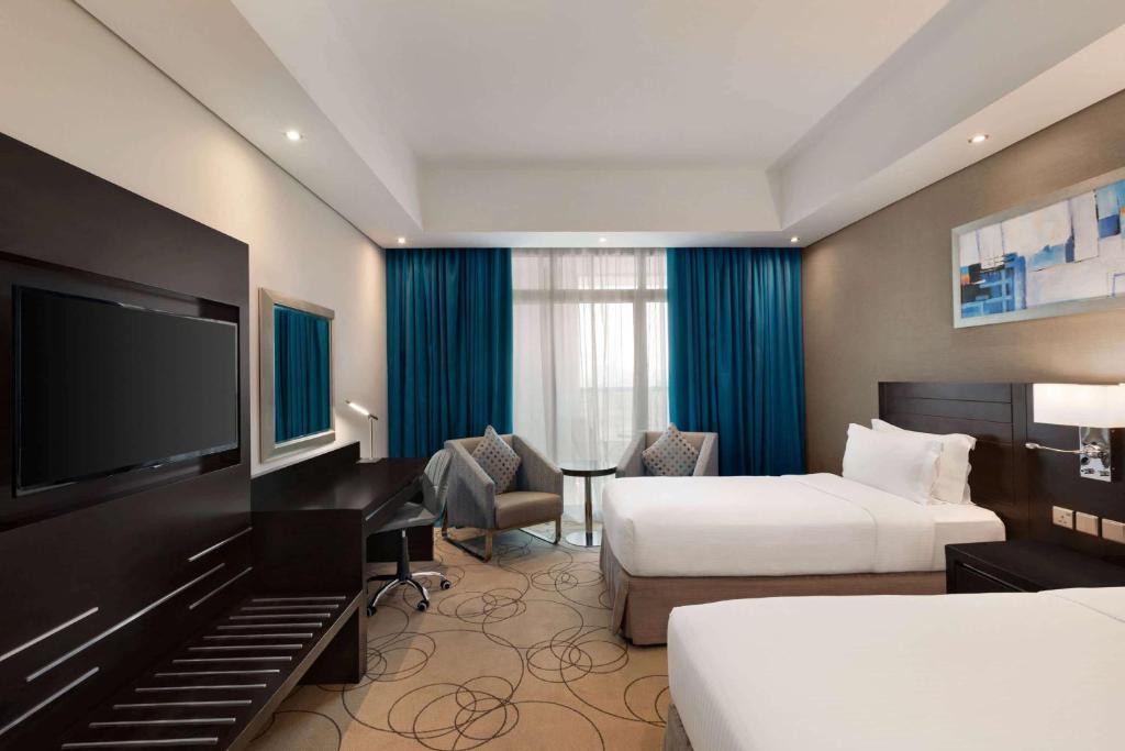 Отель, Дубай (город), ОАЭ, Ramada by Wyndham Dubai Barsha Heights (ex. Auris Inn Al Muhanna)