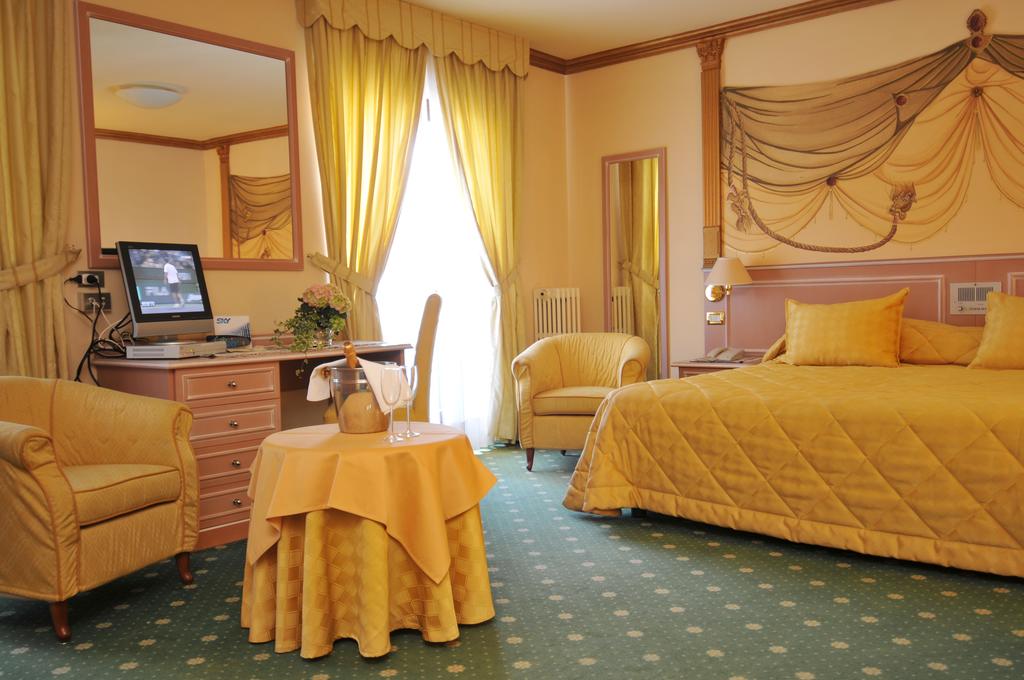 Miramonti Hotel (Madonna Di Campiglio) Италия цены
