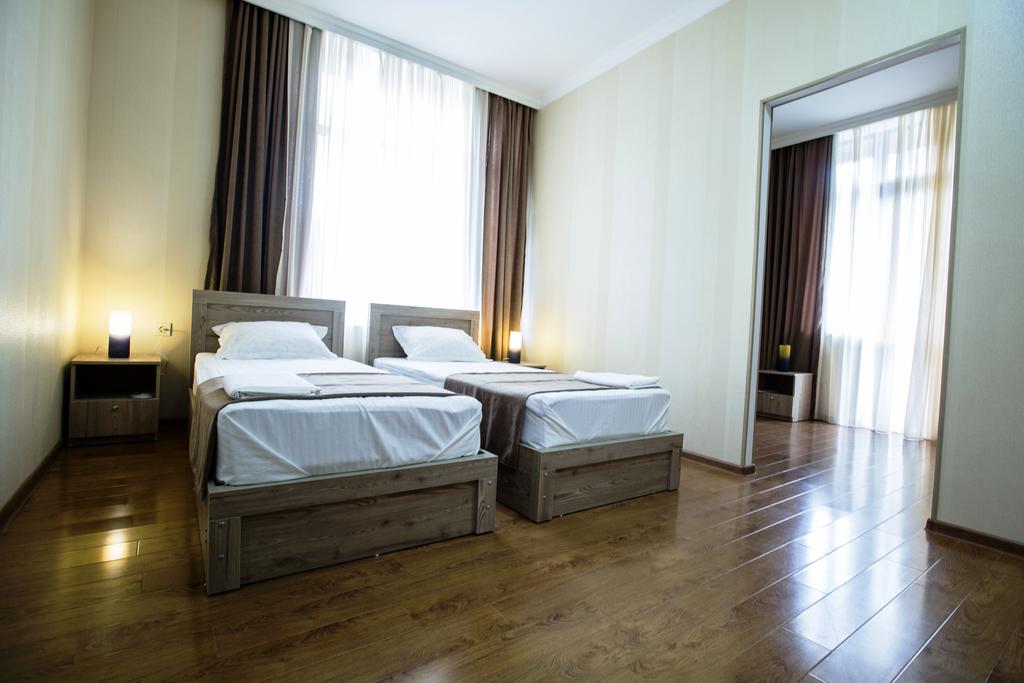 Відпочинок в готелі Old Borjomi Боржомі
