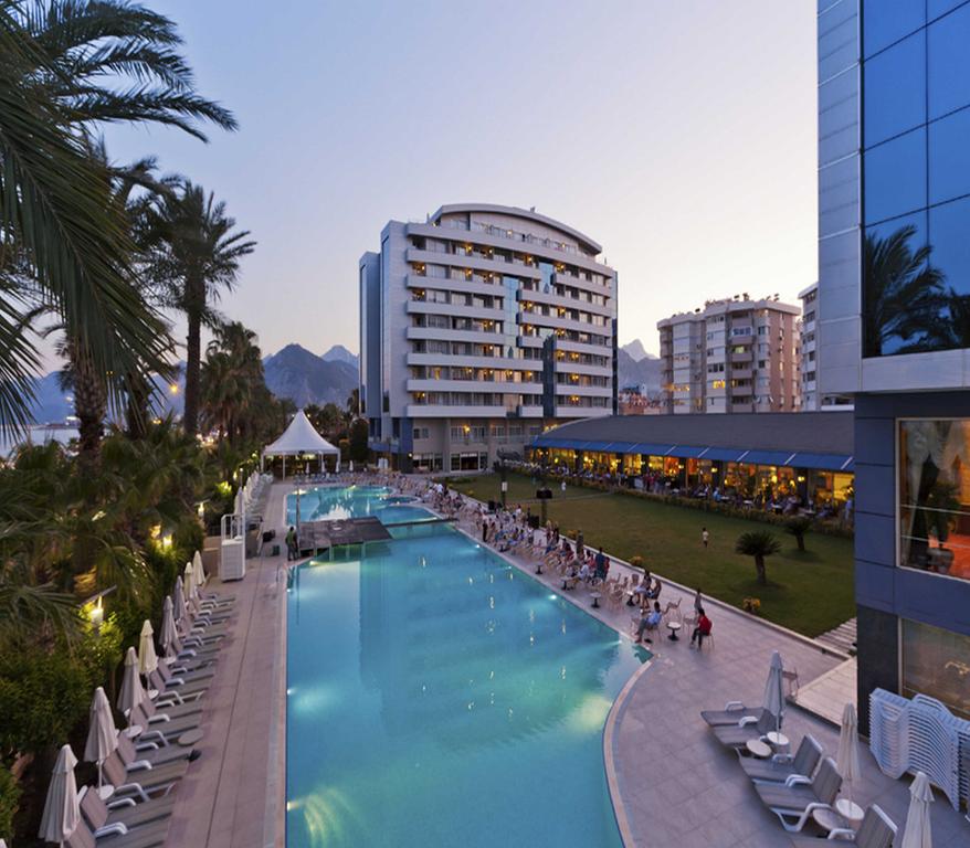Відпочинок в готелі Porto Bello Hotel Resort & Spa Анталія
