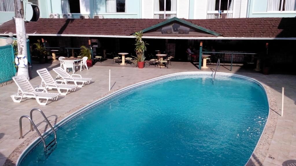 Doctors Cave Beach Hotel, Ямайка, Монтего-Бэй