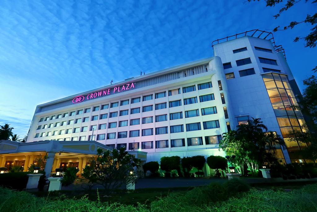 Туры в отель Crowne Plaza Chennai Adyar Park (ex. Sheraton Park Hotel And Towers) Ченнаи