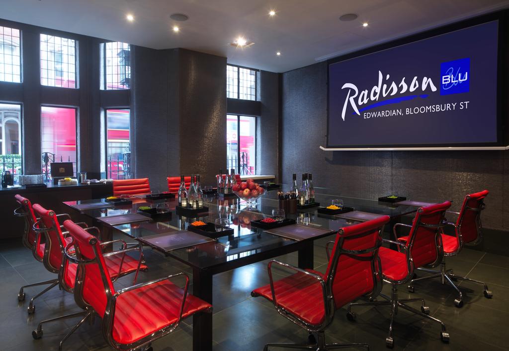 Горящие туры в отель Radisson Blu Edwardian Bloomsbury Street Лондон Великобритания