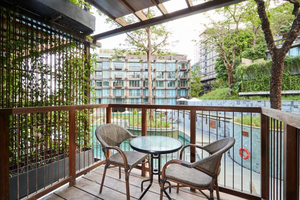 Hotel prices Dinso Resort & Villas Phuket Vignette Collection