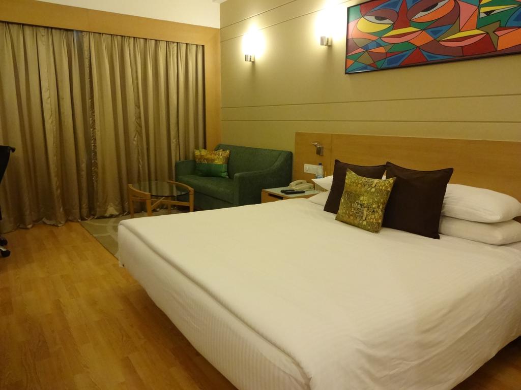 Тури в готель Lemon Tree Premier Hitec City Hyderabad Гайдарабад  Індія