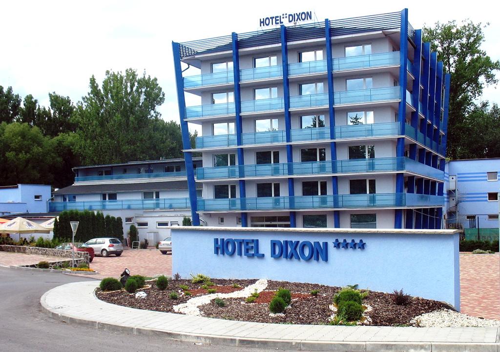 Dixon Hotel, 4, фотографии