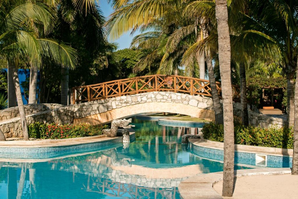 Tours to the hotel Iberostar Paraiso Beach Riviera Maya Mexico