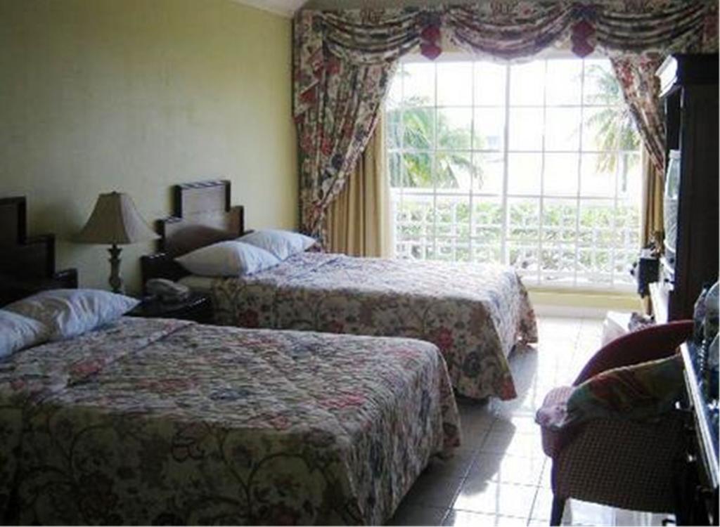 Тури в готель Rooms On The Beach Ocho Rios Очо-Ріос Ямайка
