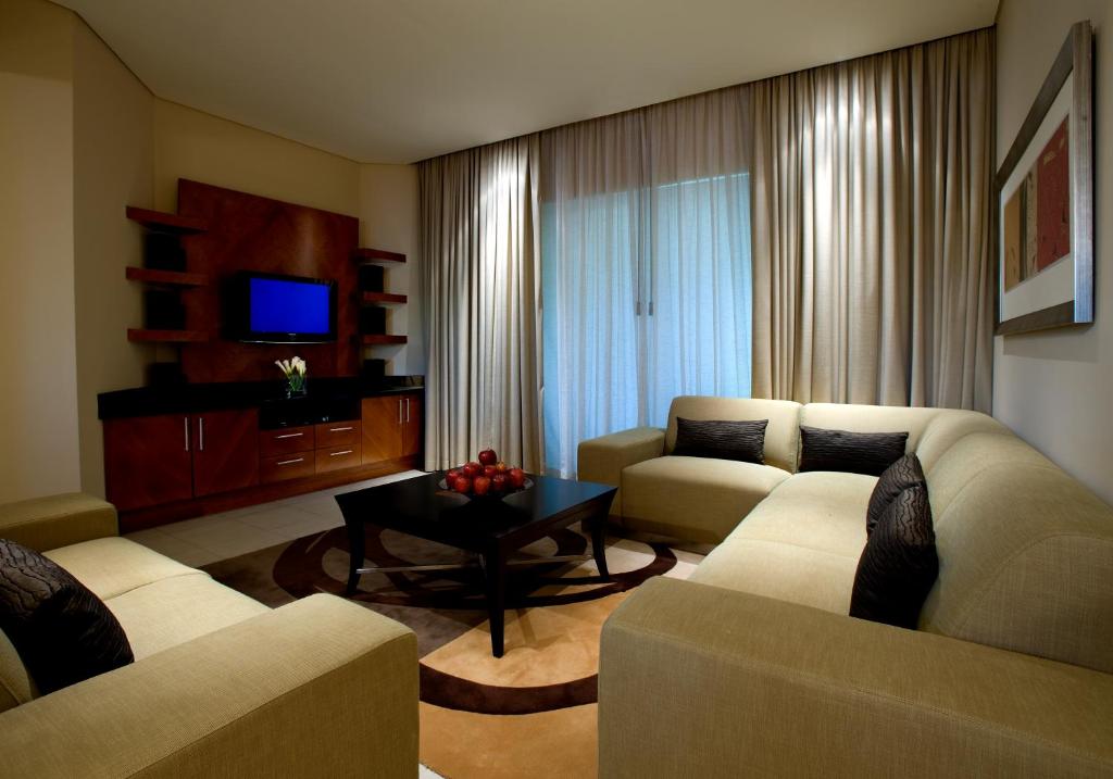Отдых в отеле Shangri-La Hotel Apartments Qaryat Al Beri Абу-Даби