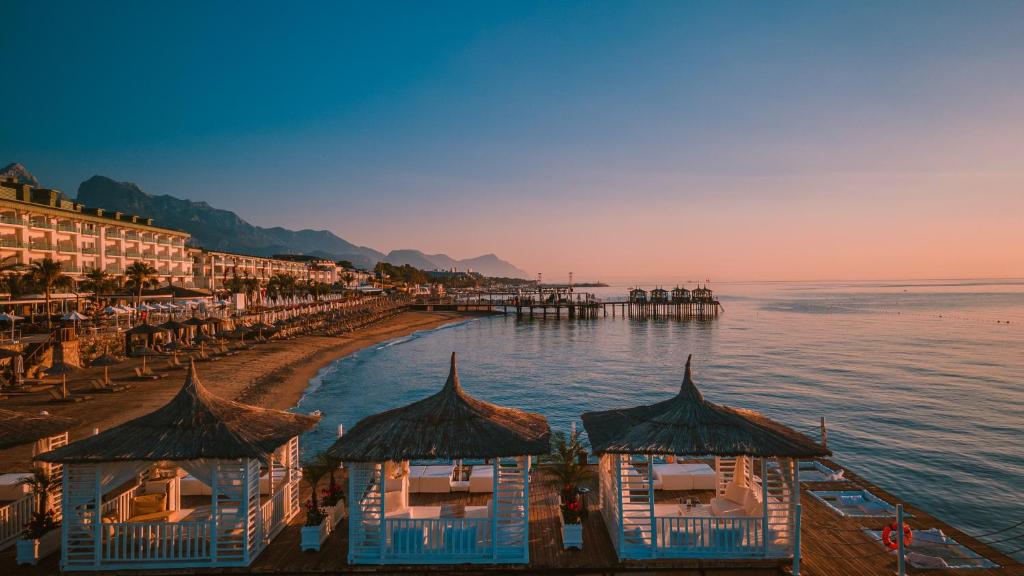 Отдых в отеле Corendon Playa Kemer (ex. Grand Park Kemer, Yelken Blue Life Spa & Wellness Hotel) Кемер Турция