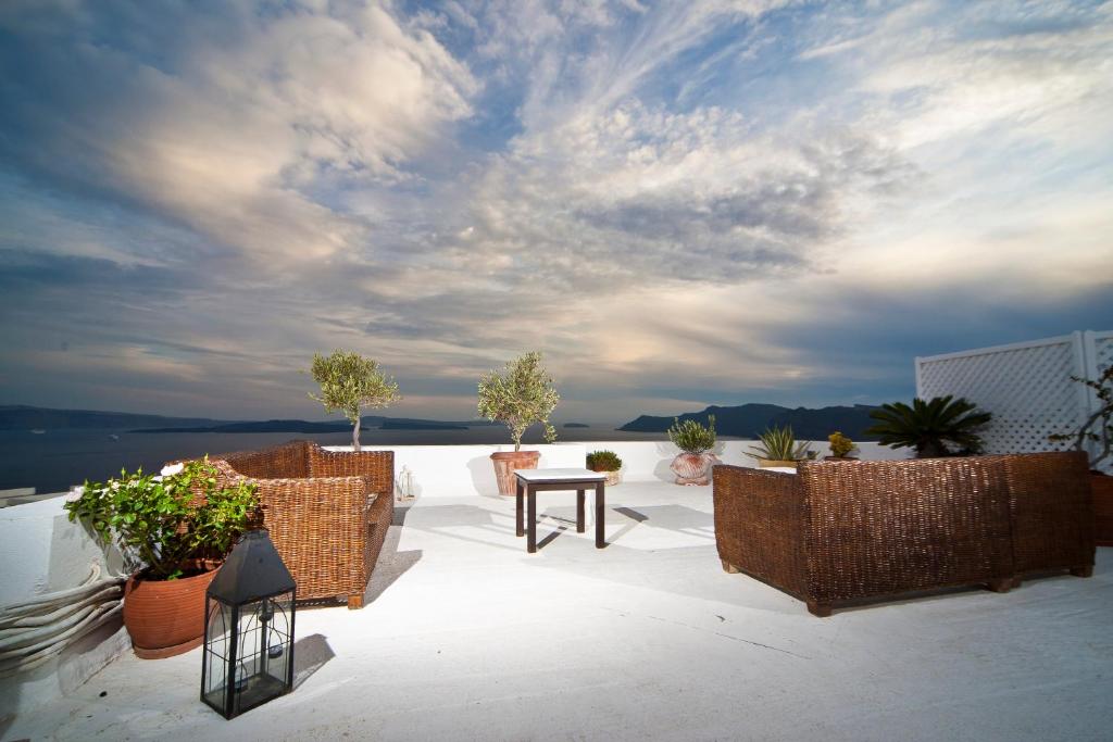 Odpoczynek w hotelu Delfini Villas Santorini (wyspa)