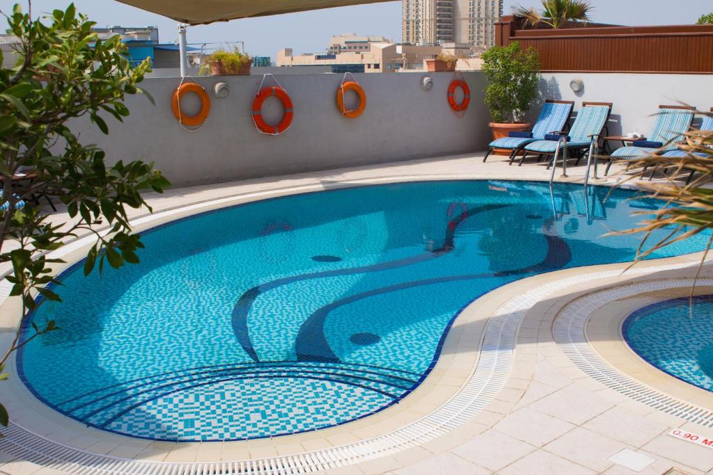 Відпочинок в готелі Savoy Suites Hotel Apartments Дубай (місто)