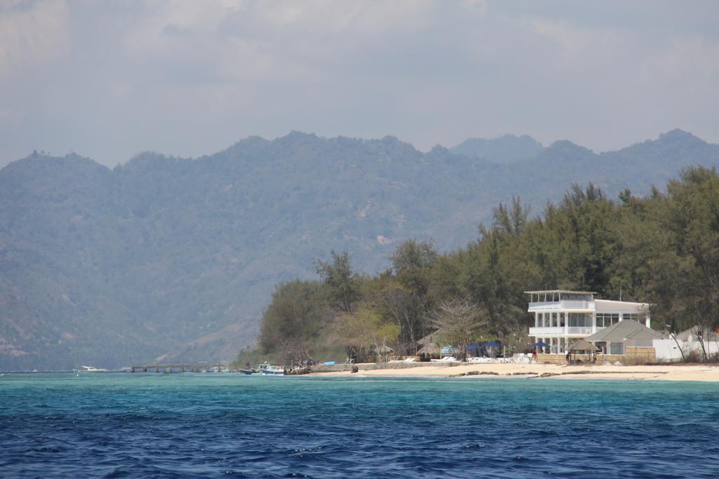 Горящие туры в отель Seri Resort Гили Мено (остров) Индонезия