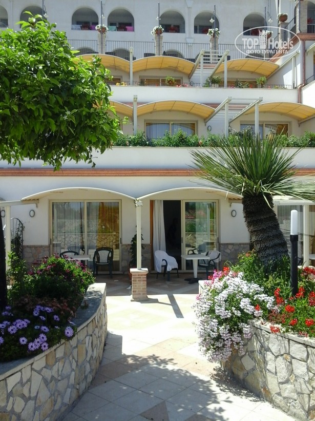 Wakacje hotelowe Antares Le Terrazze Region Mesyna