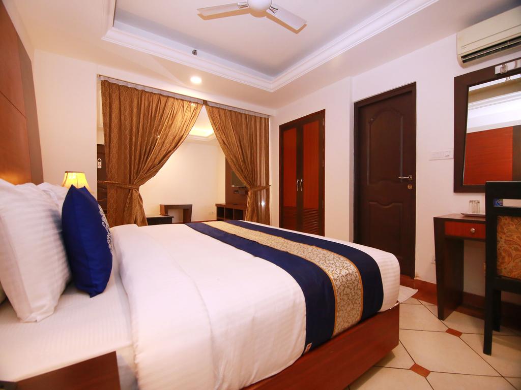 Кочин Emarald Hotel, Cochin цены