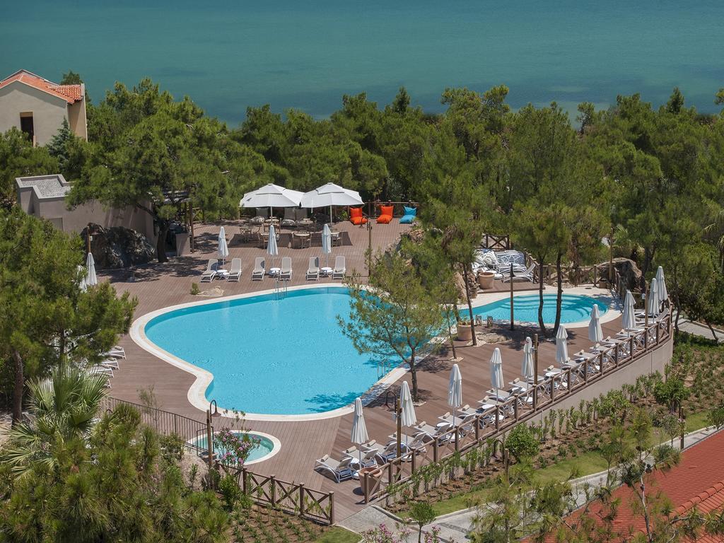 Гарячі тури в готель D-Resort Murat Reis Ayvalik