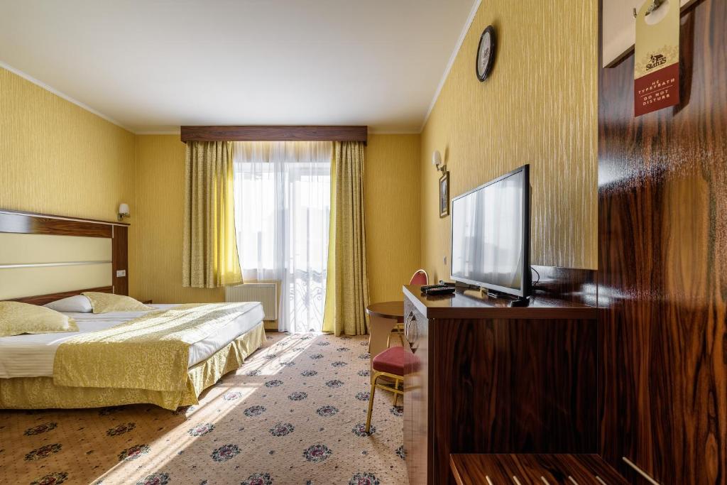 Туры в отель Status Hotel Львов Украина